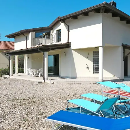Locazione Turistica Lucio - Tte200 Apartmán *